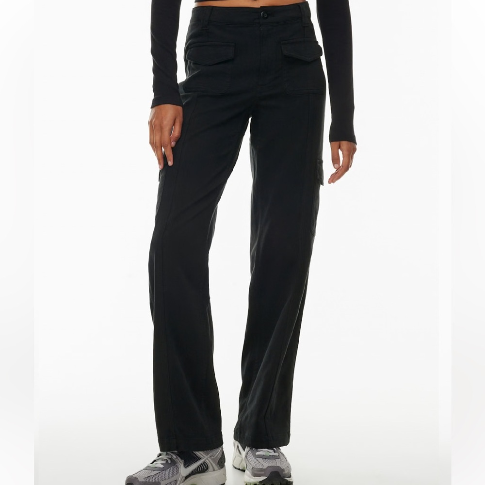 Aritzia Black Cargo Pants